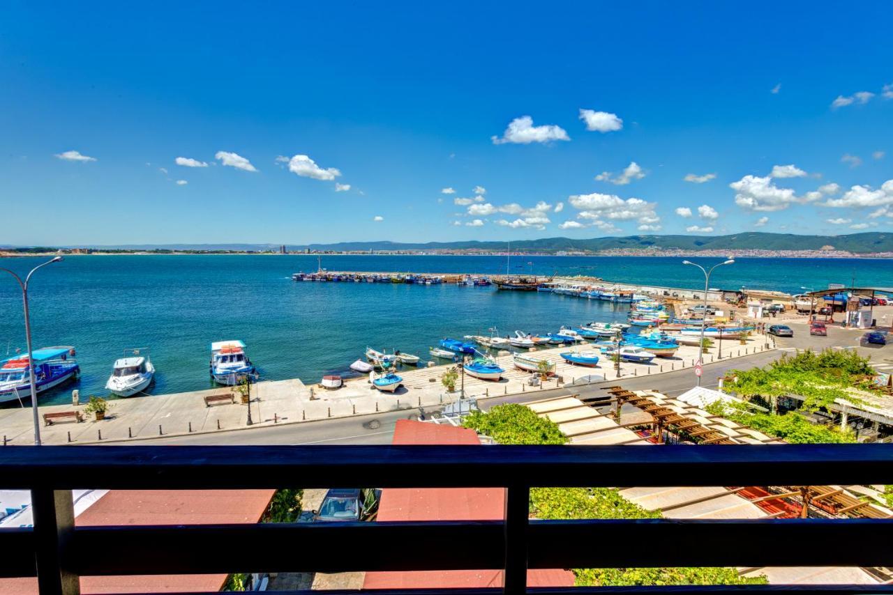 Panorama Blue Family Hotel And Free Parking เนเซบาร์ ภายนอก รูปภาพ